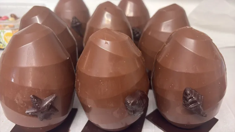 Pâques arrive : découvrez nos créations faites maison, Montceau-les-Mines, Boulangerie Pâtisserie Arnody